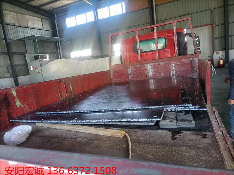 安陽宏誠: 自卸車車底滑板-高密度聚乙烯板
